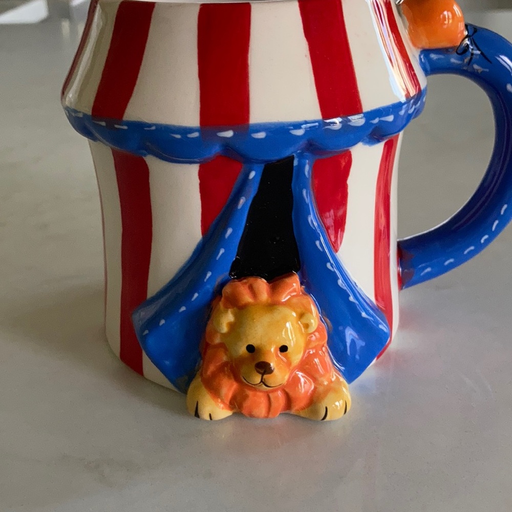 Cute Pier 1 Imports  circus mug never used